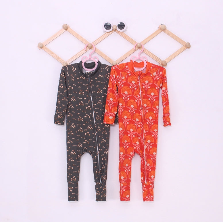 Dandelion Print Orange Bamboo Fiber Baby Crawling Suit